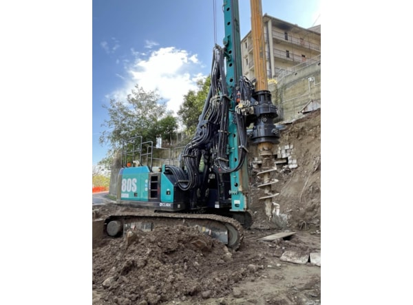 Instalatie de Foraj SUNWARD SWDM85SW cu sistem de ridicare pe troliu de vanzare